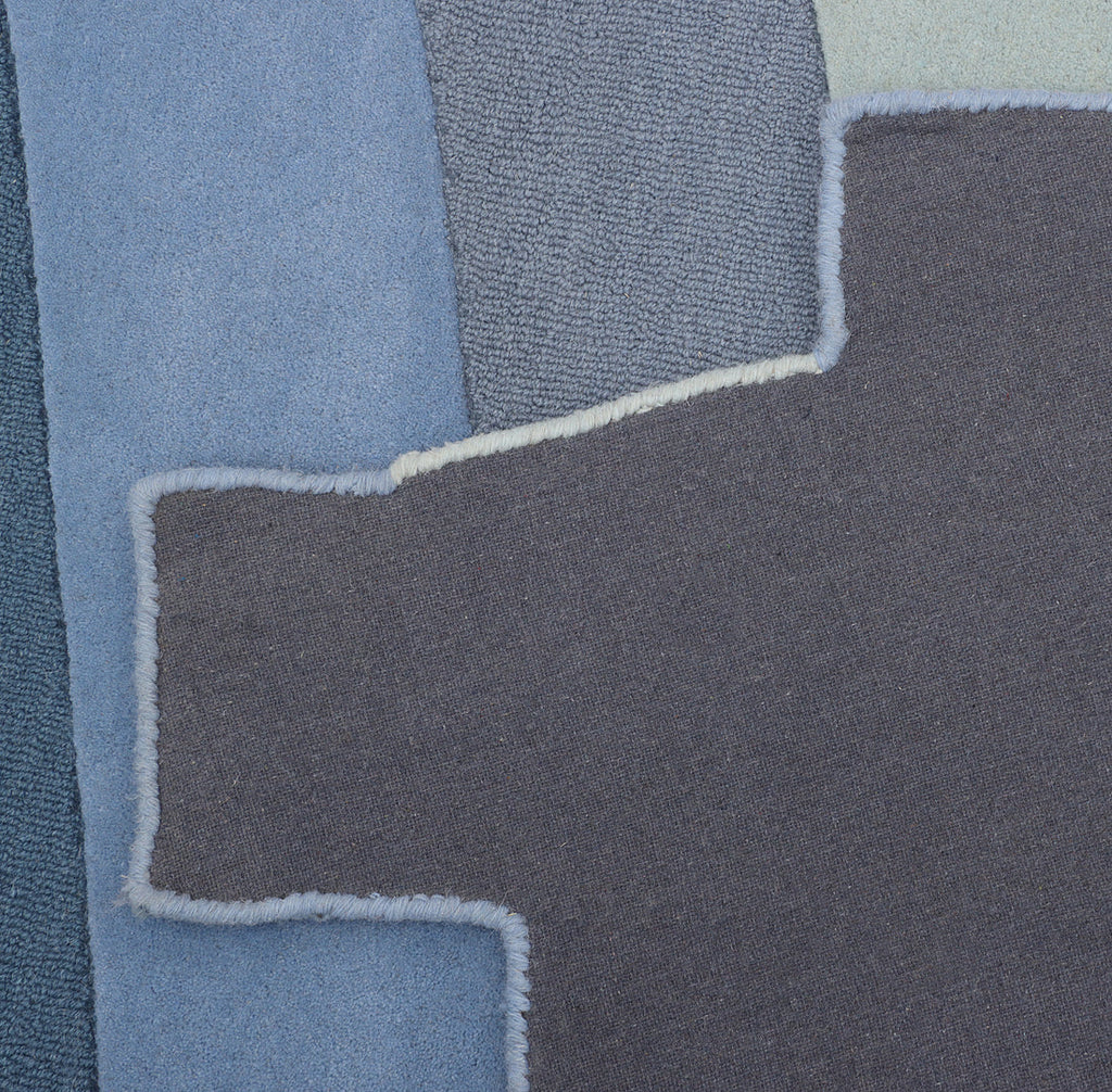 Hand-Tufted Wool Rug with Diagonal Stripe Design