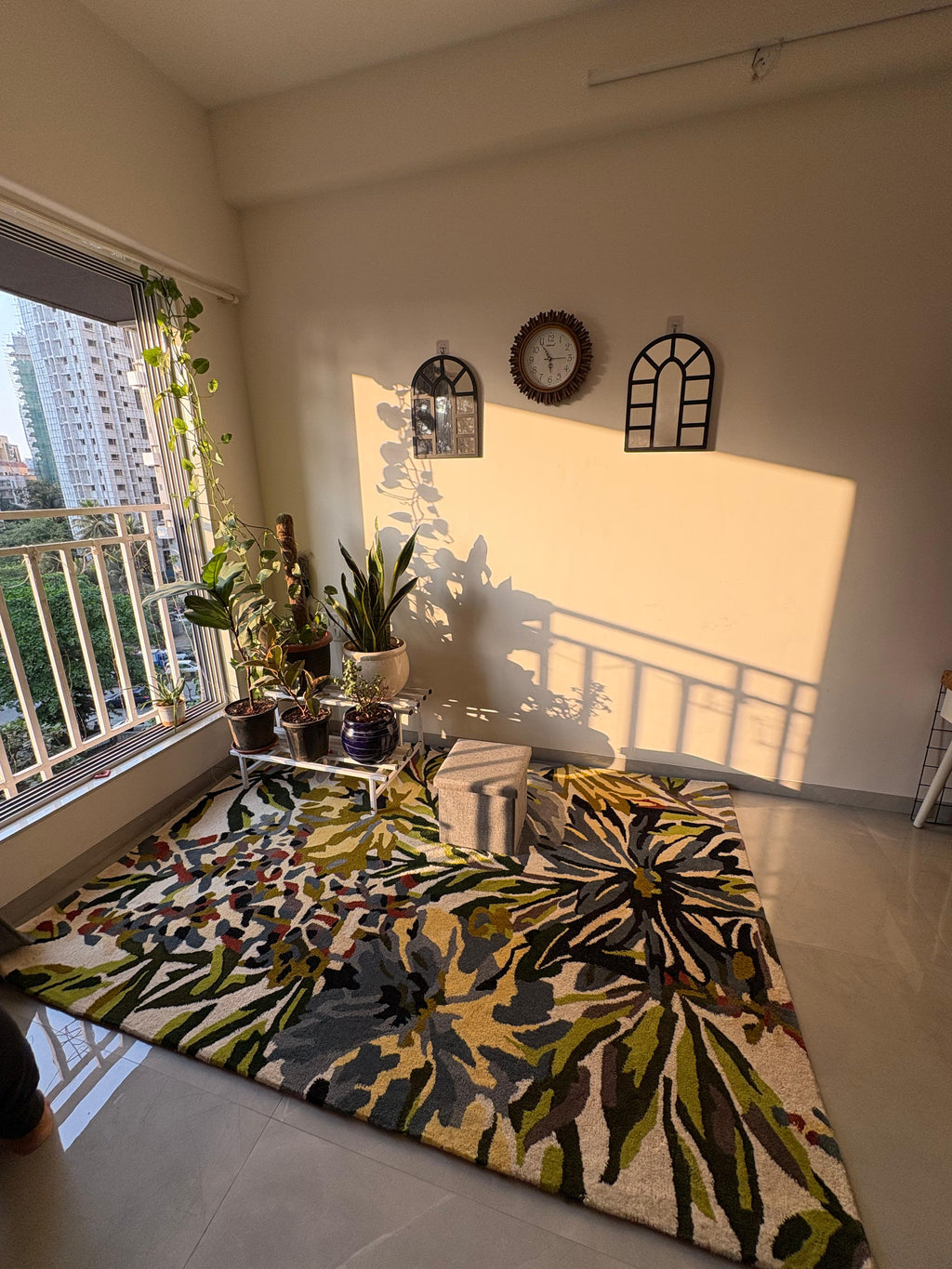 Hand Tufted Floral Wool Rug