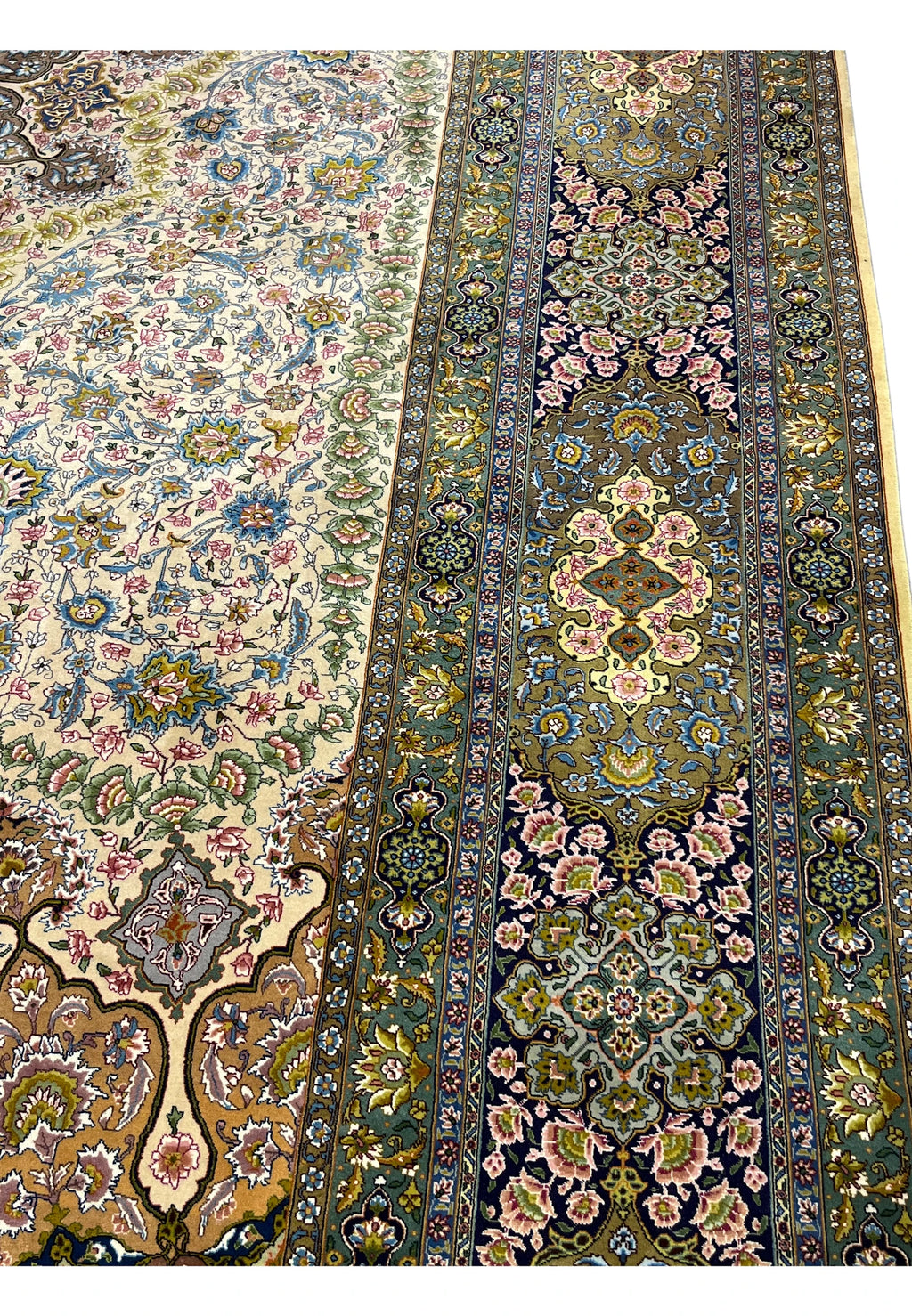 Hand-Knotted Sovereign Heritage Grand Medallion Luxury Wool Rug