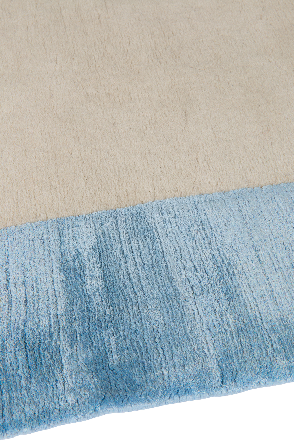 Équilibre Moderne Silk Viscose Rug