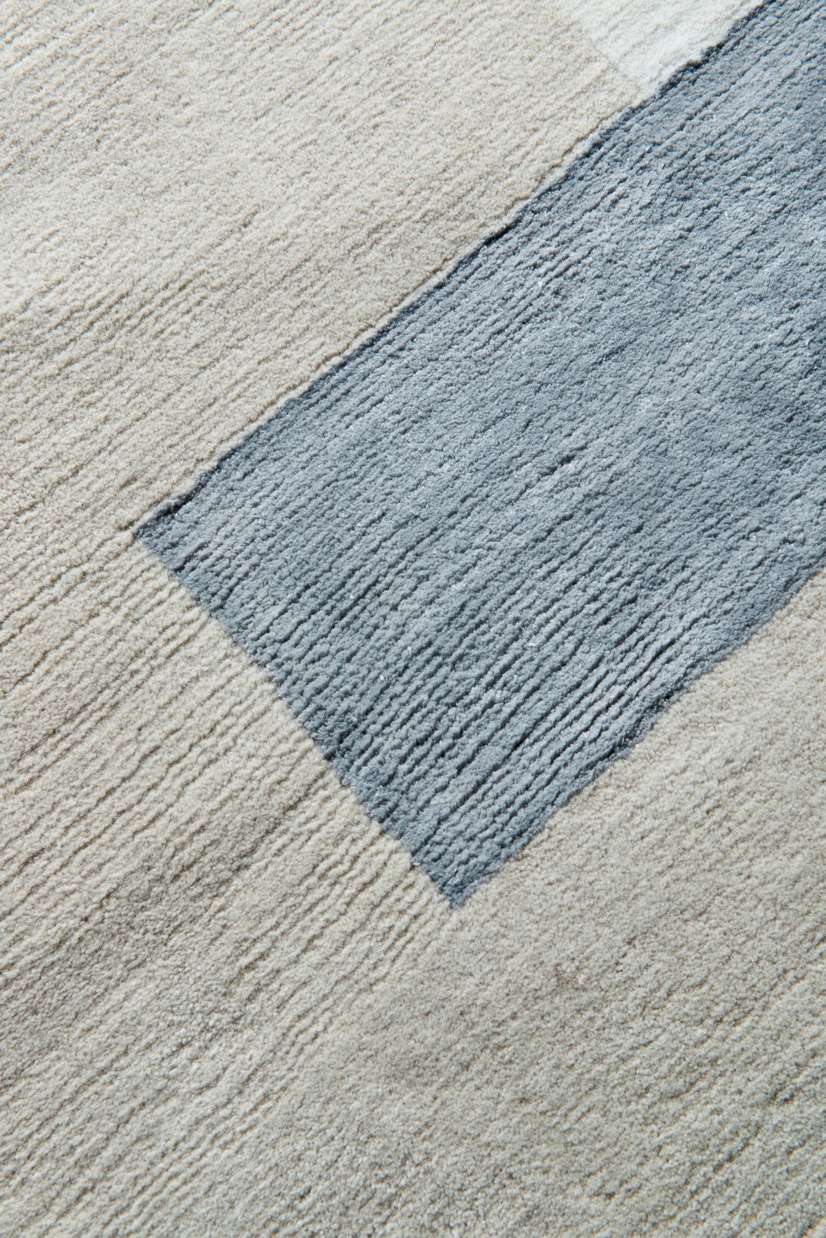 Monolith Essence Silk Viscose Rug