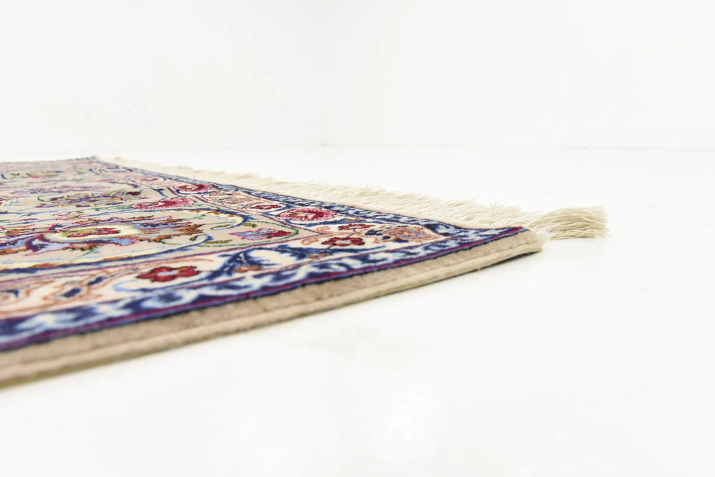 Signature Isfahan Ivory Rosette Wool Rug