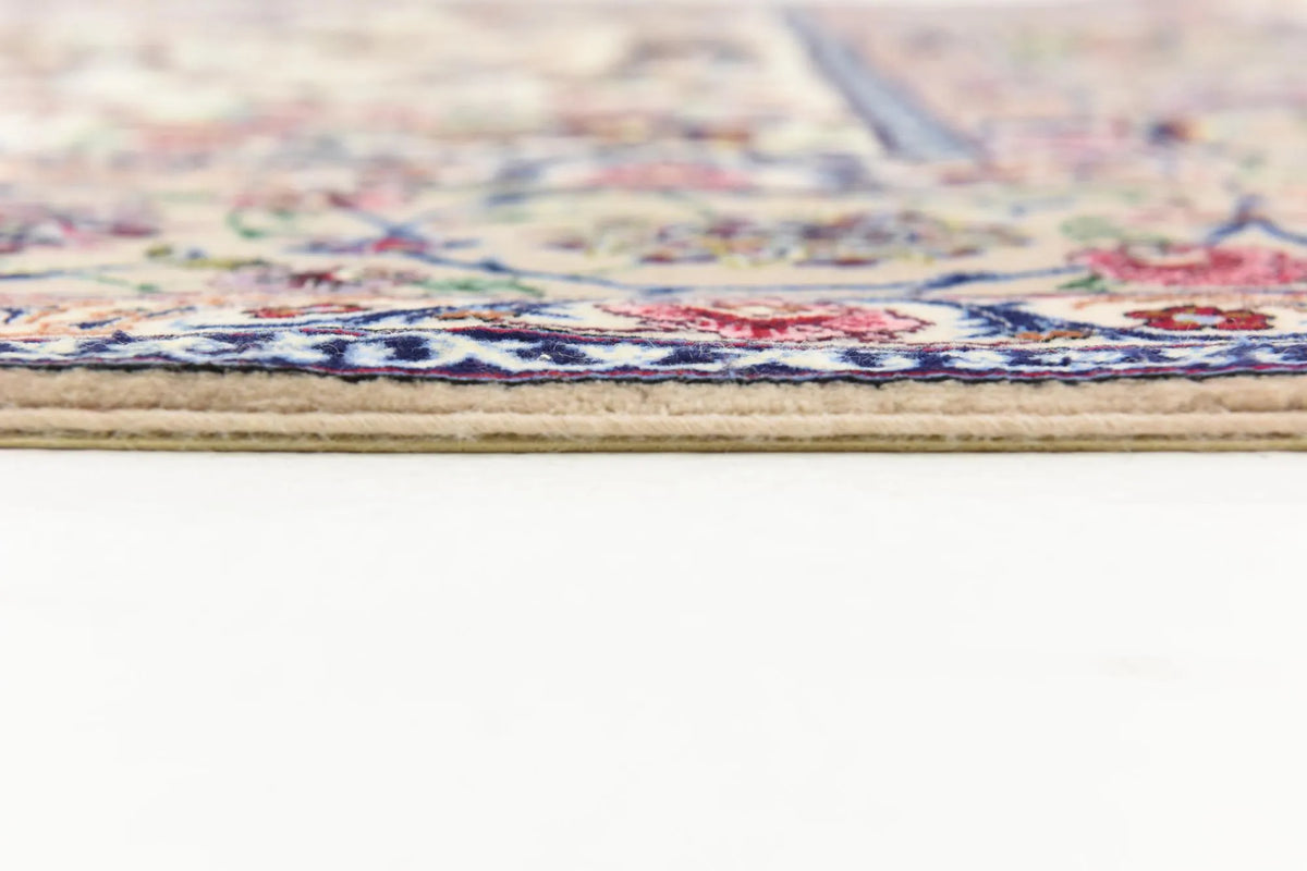 Signature Isfahan Ivory Rosette Wool Rug