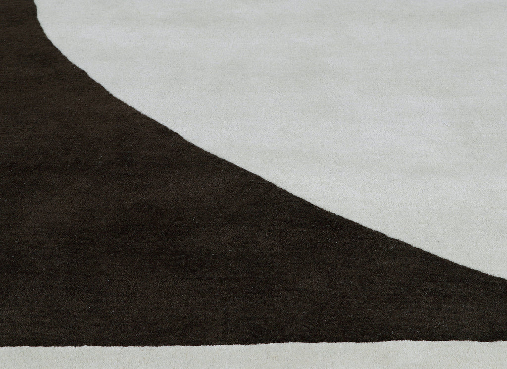 Noir Contour Minimal Irregular Shape Rug