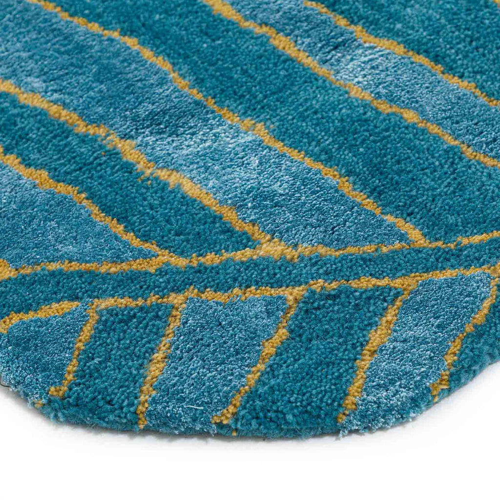 Blue Tropical Foliage Pattern Irregular Rug
