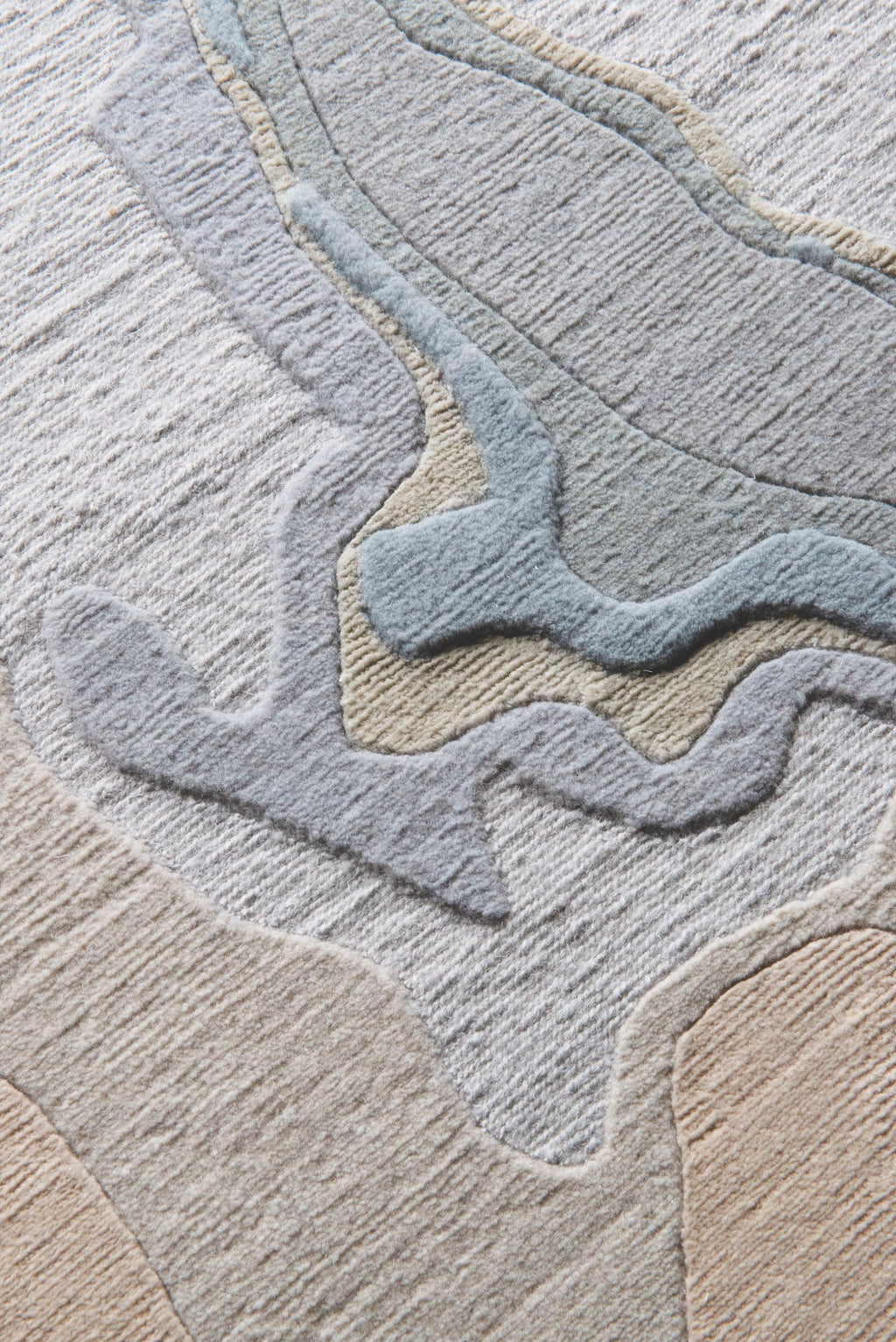 Glacial Strata Silk Viscose Abstract Area Rug