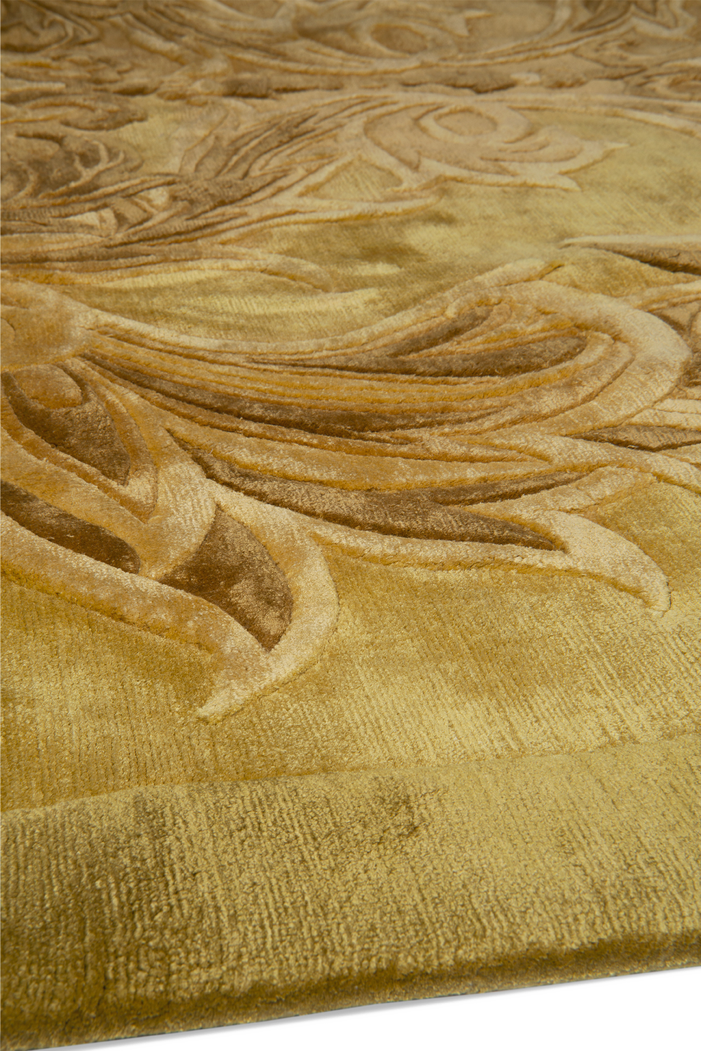 Regal Arabesque Silk Viscose Rug