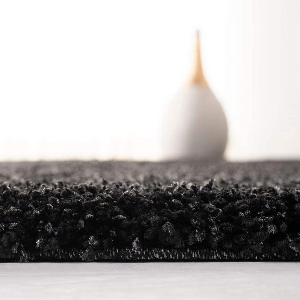 Black Shag Carpet & Rug