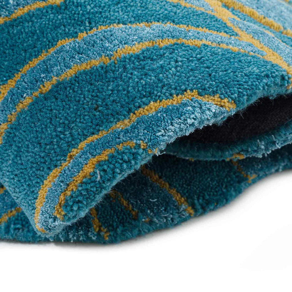 Blue Tropical Foliage Pattern Irregular Rug