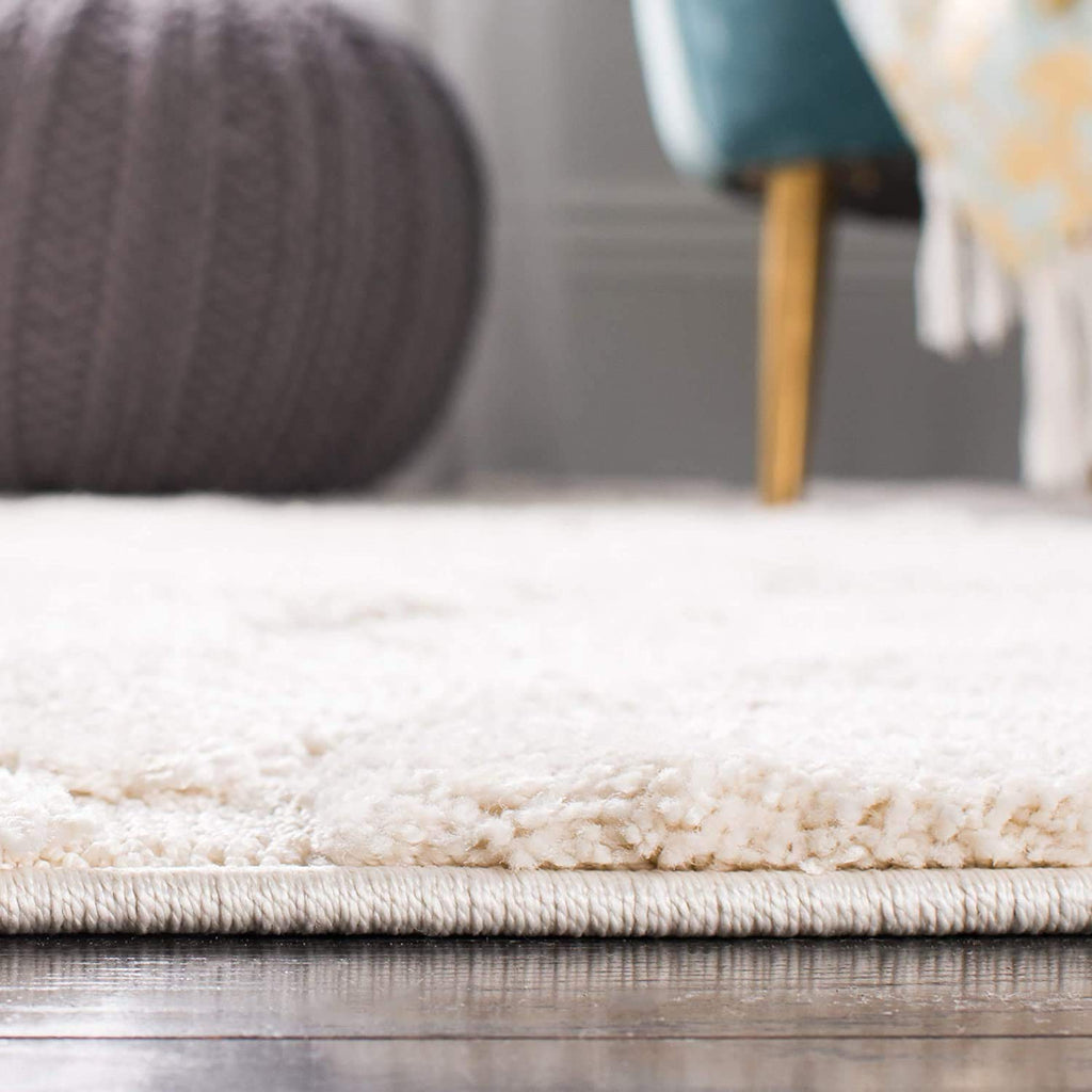 Ivory Floral Scroll Shaggy Carpet