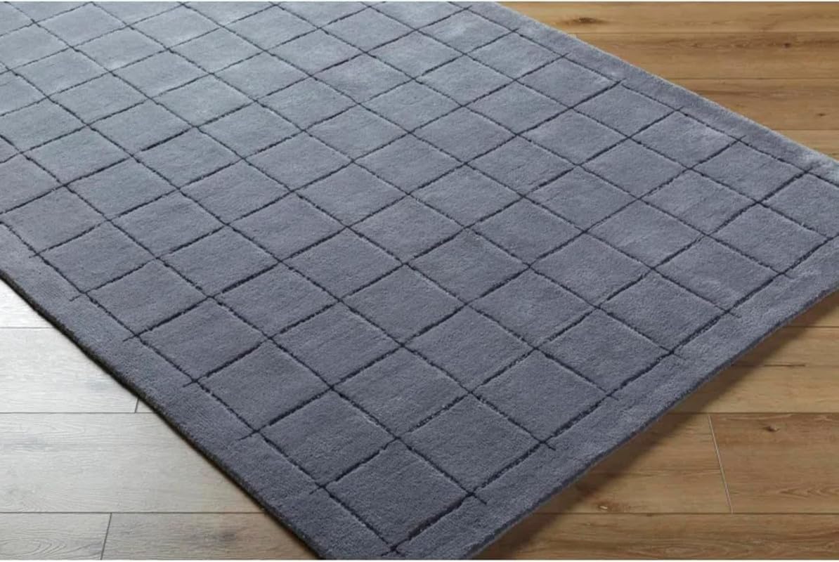 Stylish Grey Grid Pattern Rug