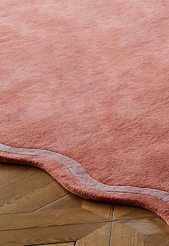 Dusty Coral Scalloped Border Modern Carpet