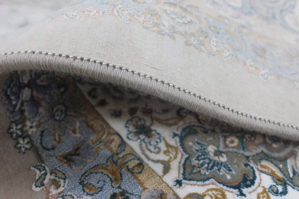 Traditional Irani Beige Carpet with Fine Floral Border Design