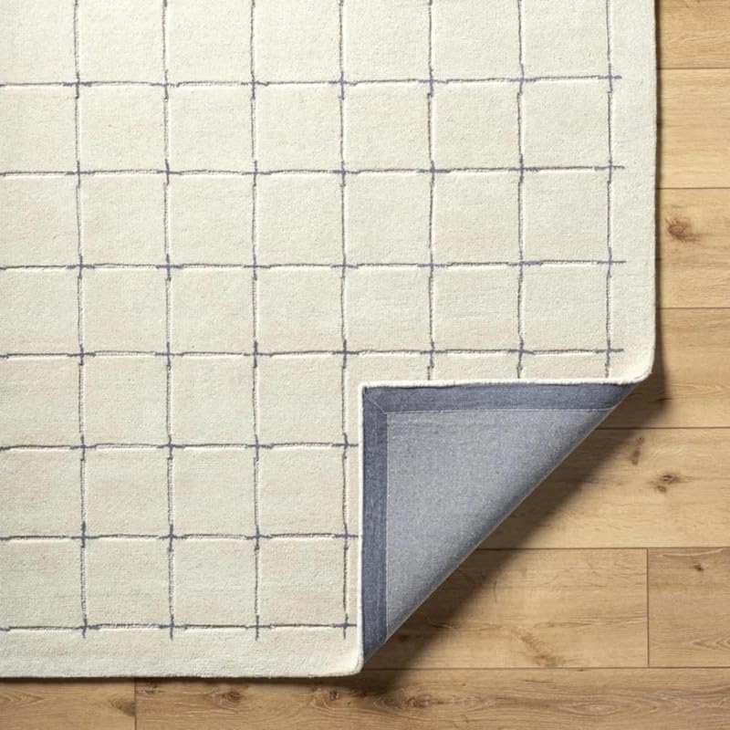 Minimalist Grid Pattern Design