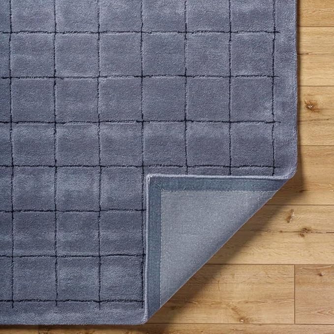 Stylish Grey Grid Pattern Rug