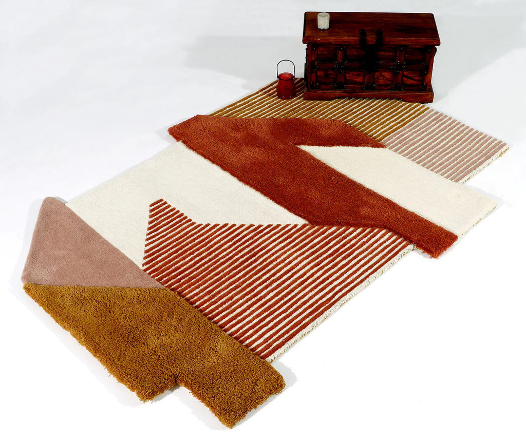 Rust Curated Linear Form Rug