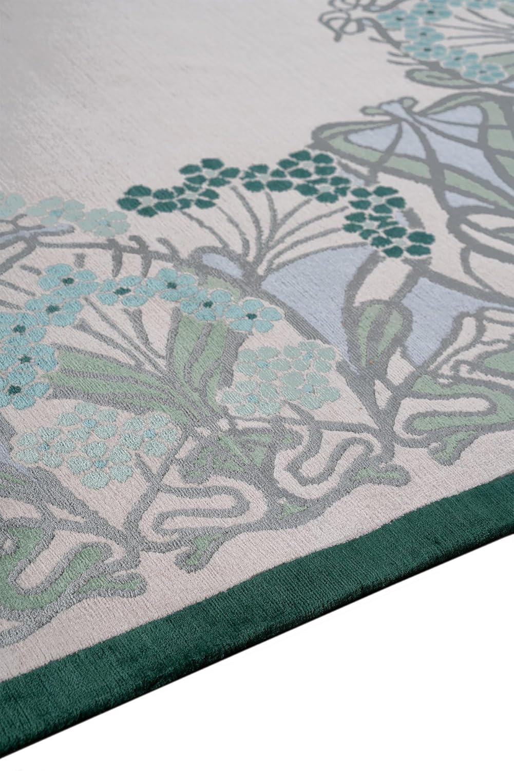 Ivory Palace Style Emerald Wool & Viscose Carpet