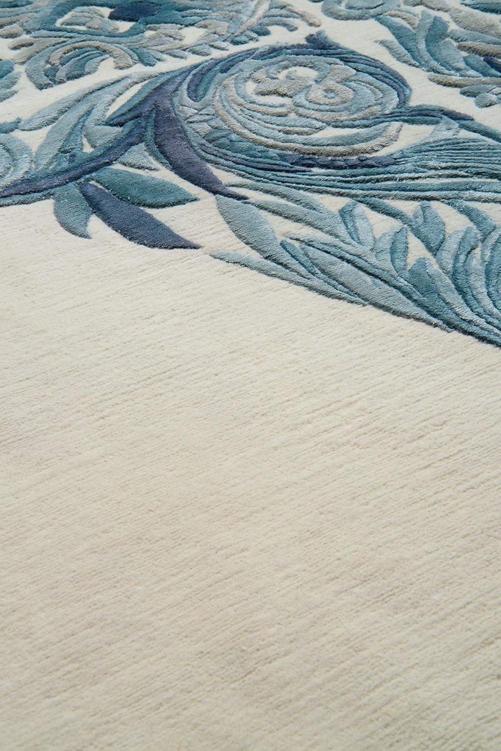 Luxury Ivory Palace Border Wool & Viscose Carpet