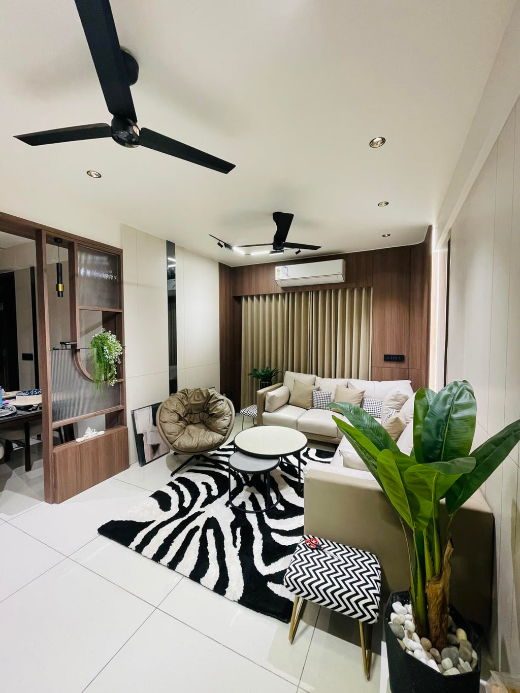 Noir Zebra Wave Textured Shaggy Rug