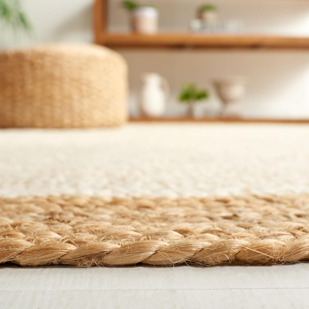 Minimalist Round Jute Carpet