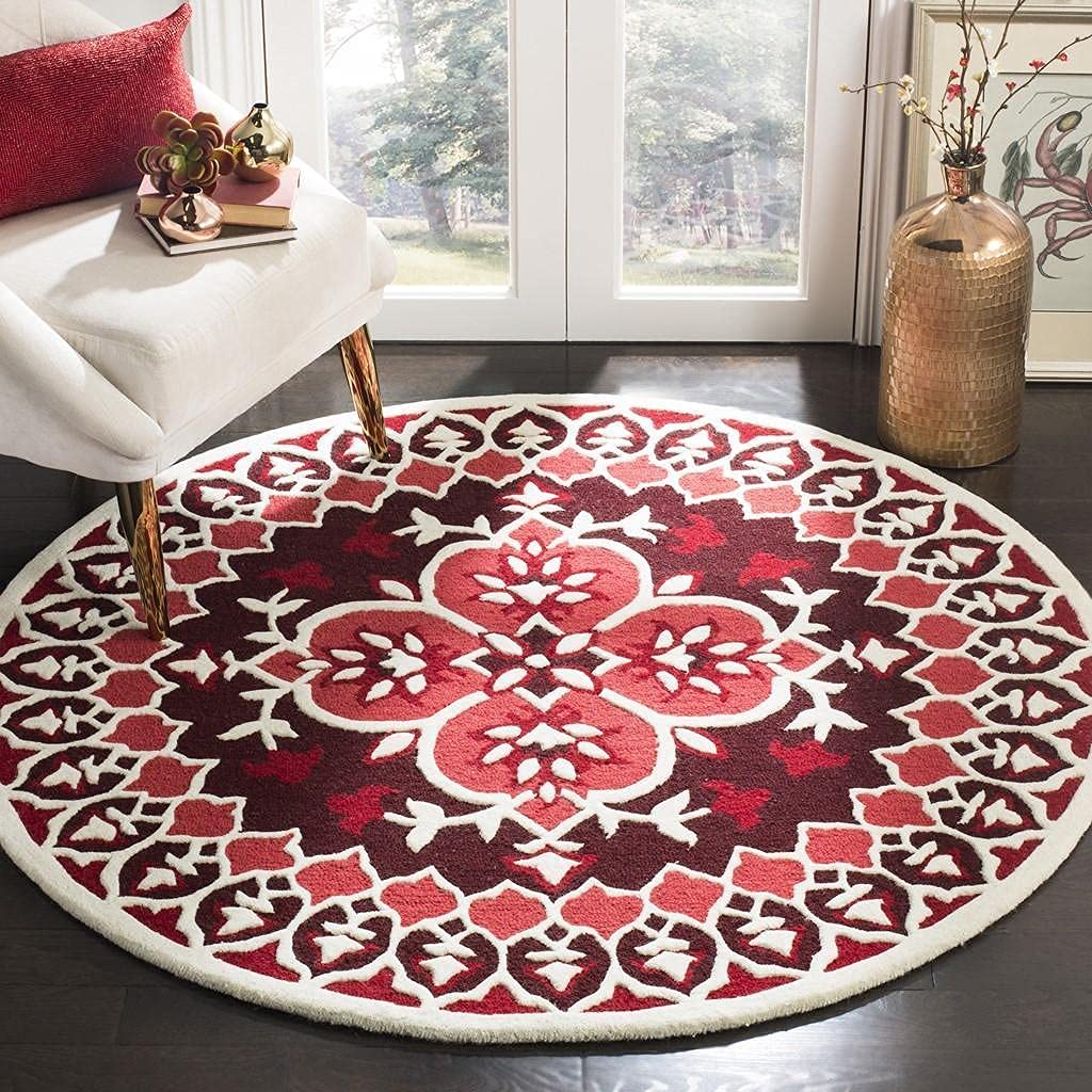 Red Traditional Medallion Round Carpet