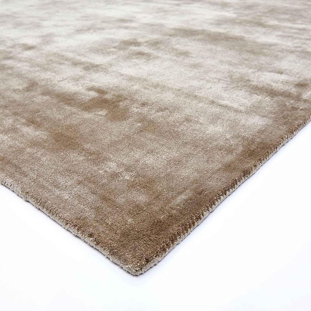 Champagne Velvet Sheen Rug