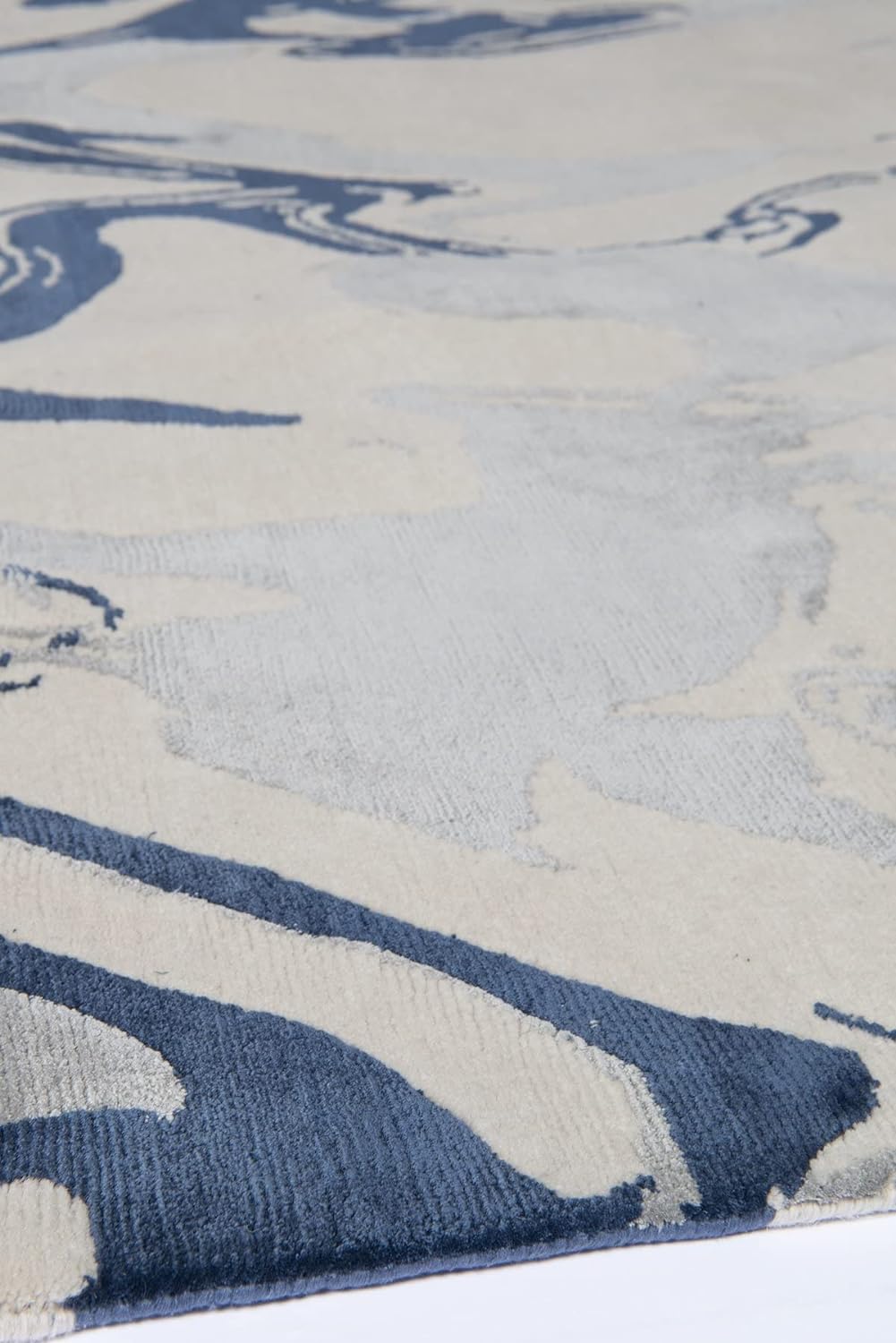 White Ink Flow Designer Wool & Viscose Carpet