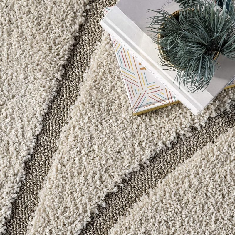 Abstract Flowing Curves Area Rug