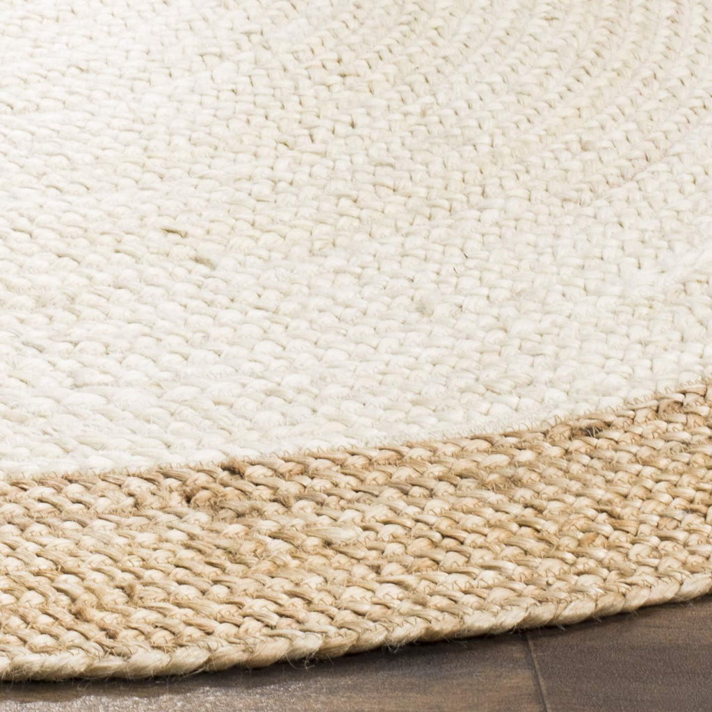 Minimalist Round Jute Carpet