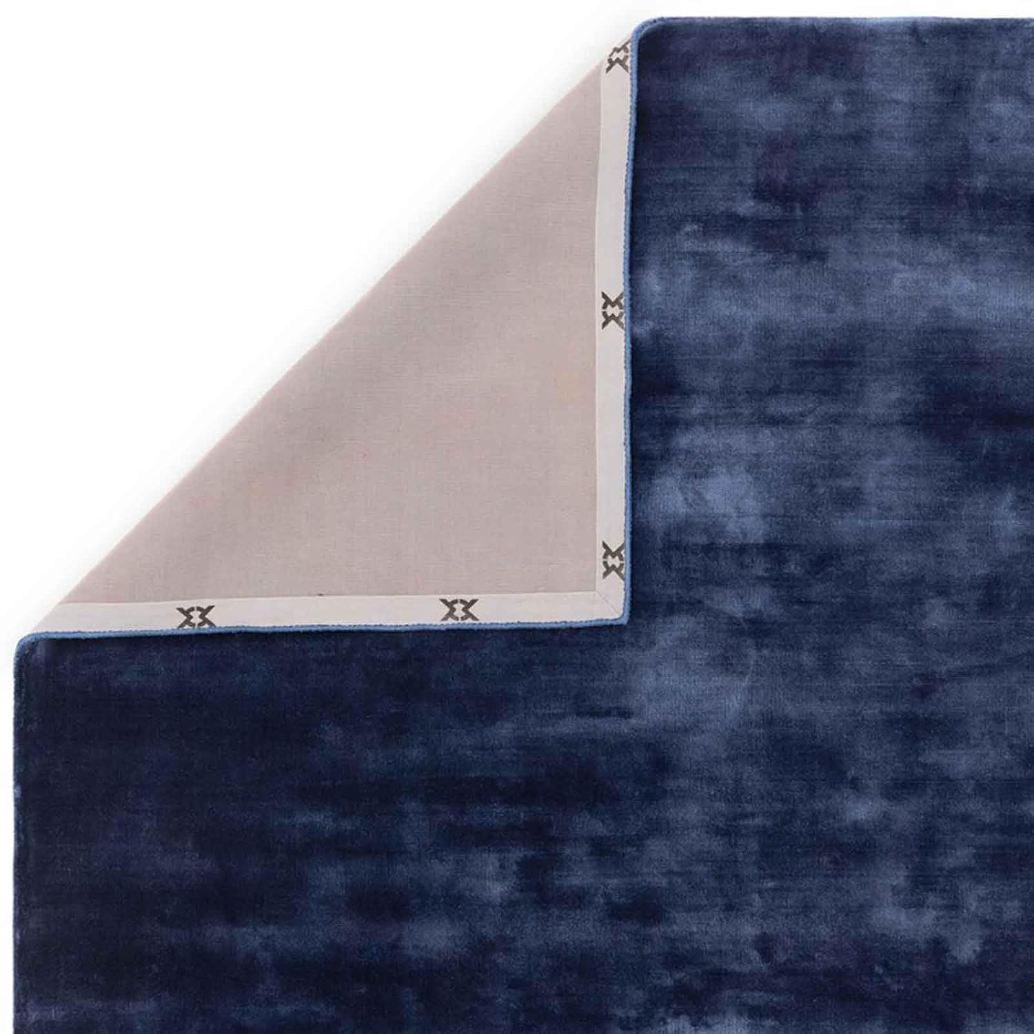 Silk Hand Tufted Carpet Modern Premium Area Rug