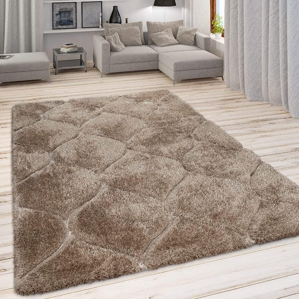 Luxury Beige Textured Shaggy Carpet & Rug