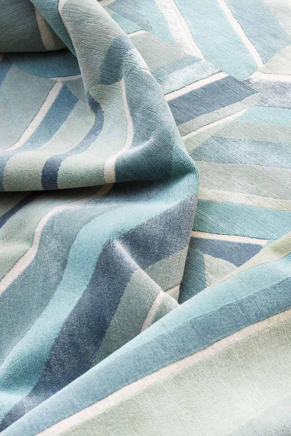 Tilted Linework Viscose Irregular Rug