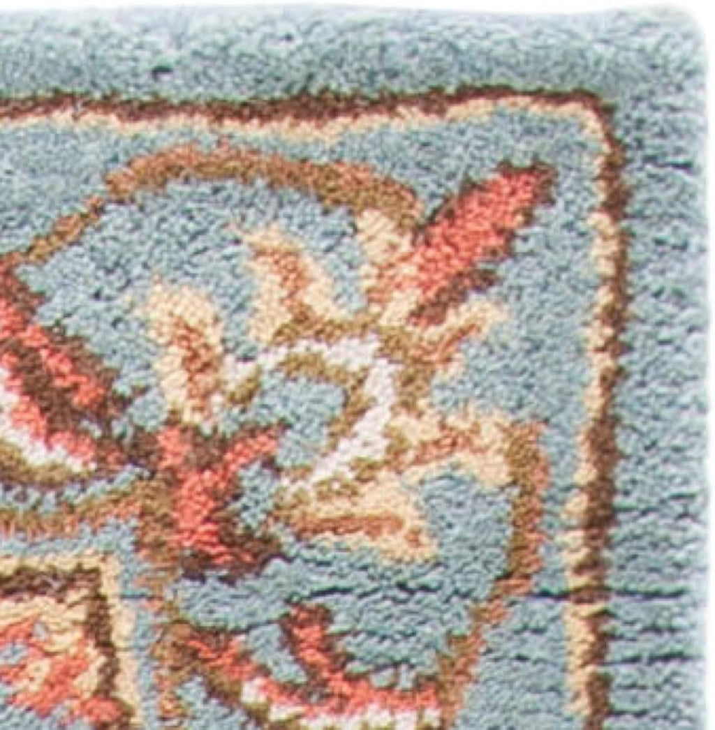 Classic Floral Border Rug