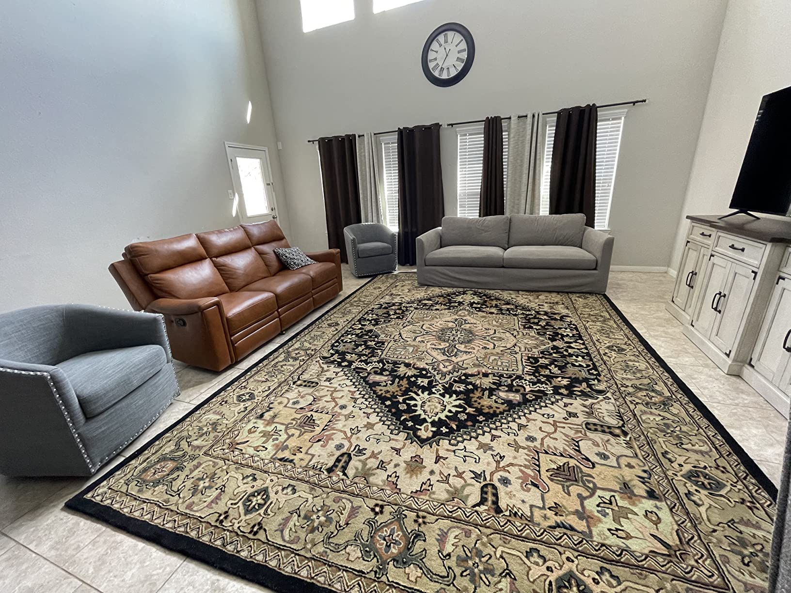 Black Heriz Traditional Rug