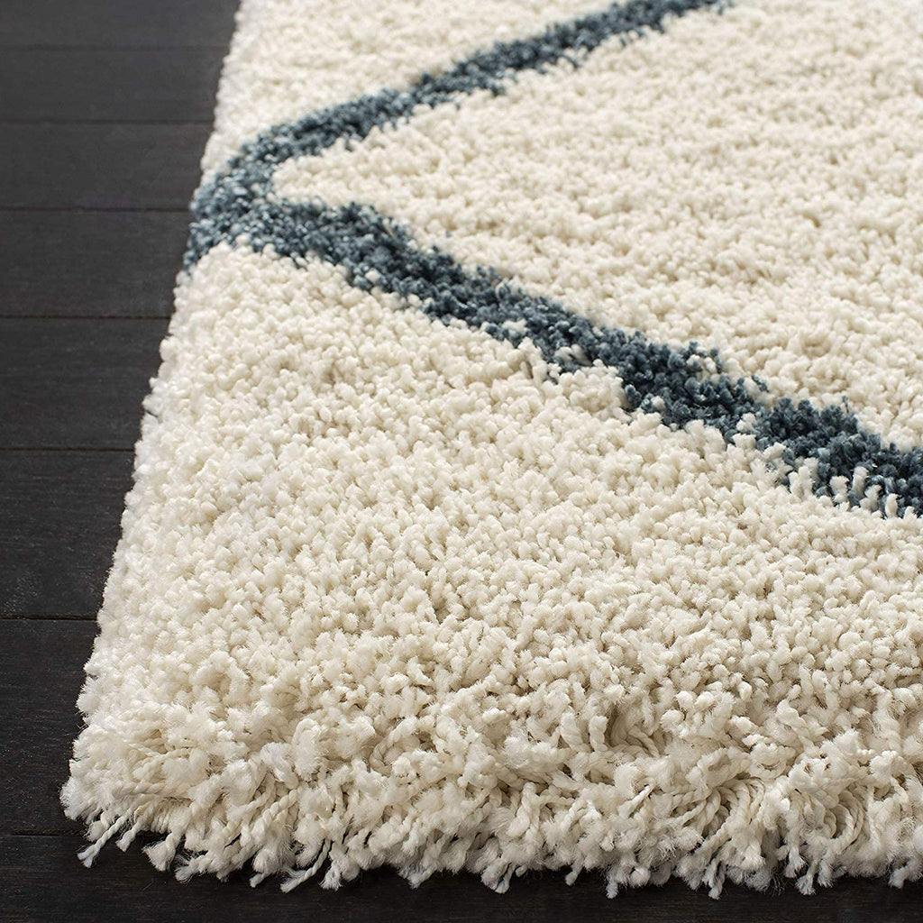 Cream Lattice Pattern Shaggy Carpet