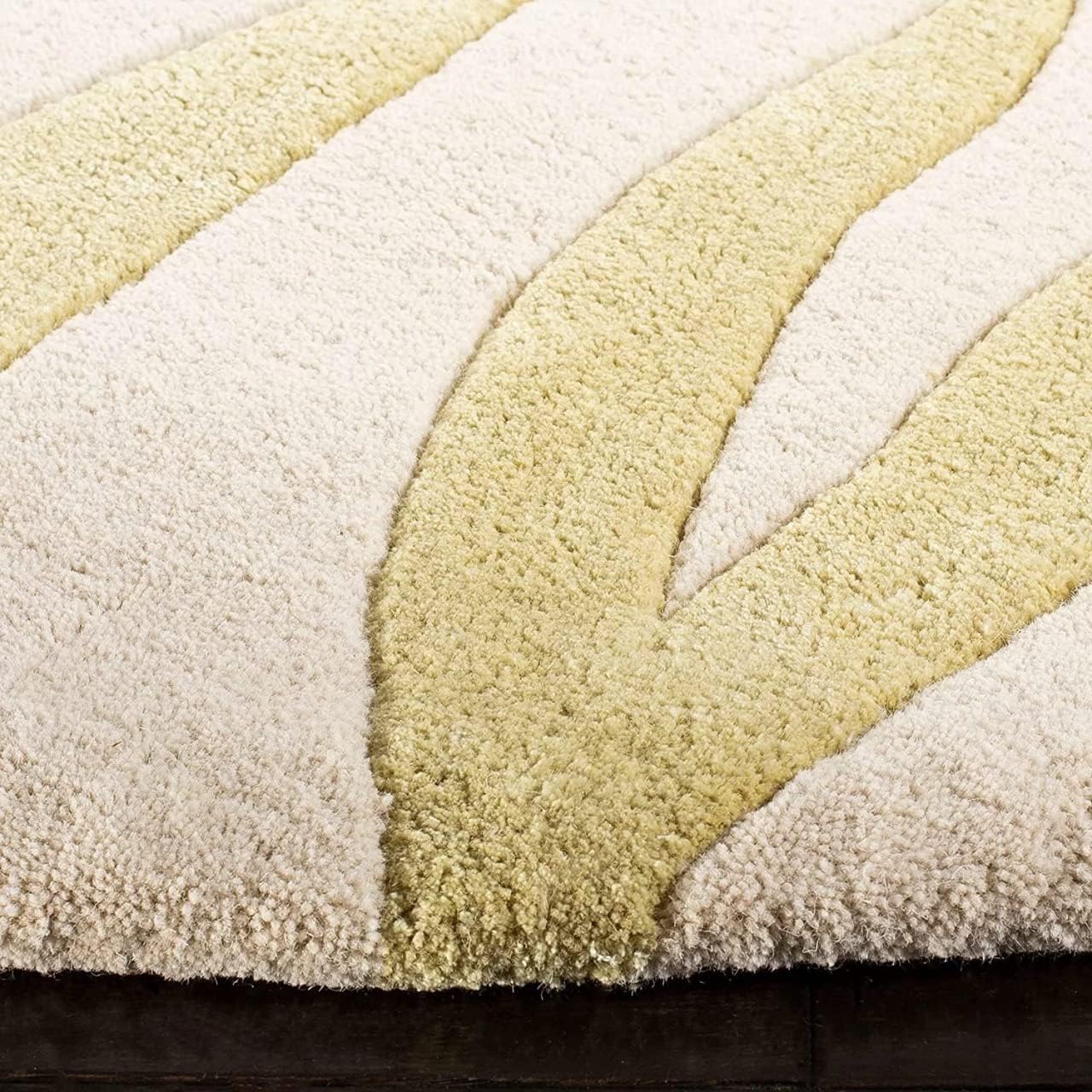 Leaf Pattern Hand Tufted Wool Rug