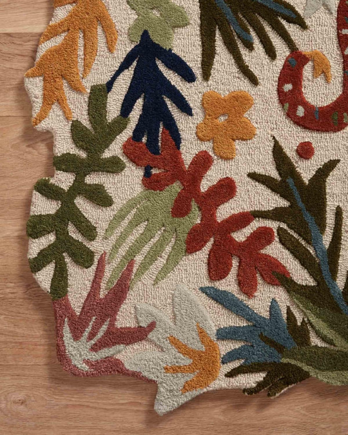 Irregular Floral Area Rug