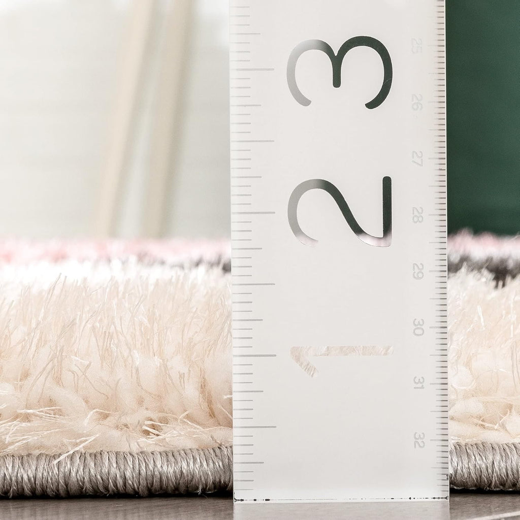 Geometric Shaggy White Carpet & Rug
