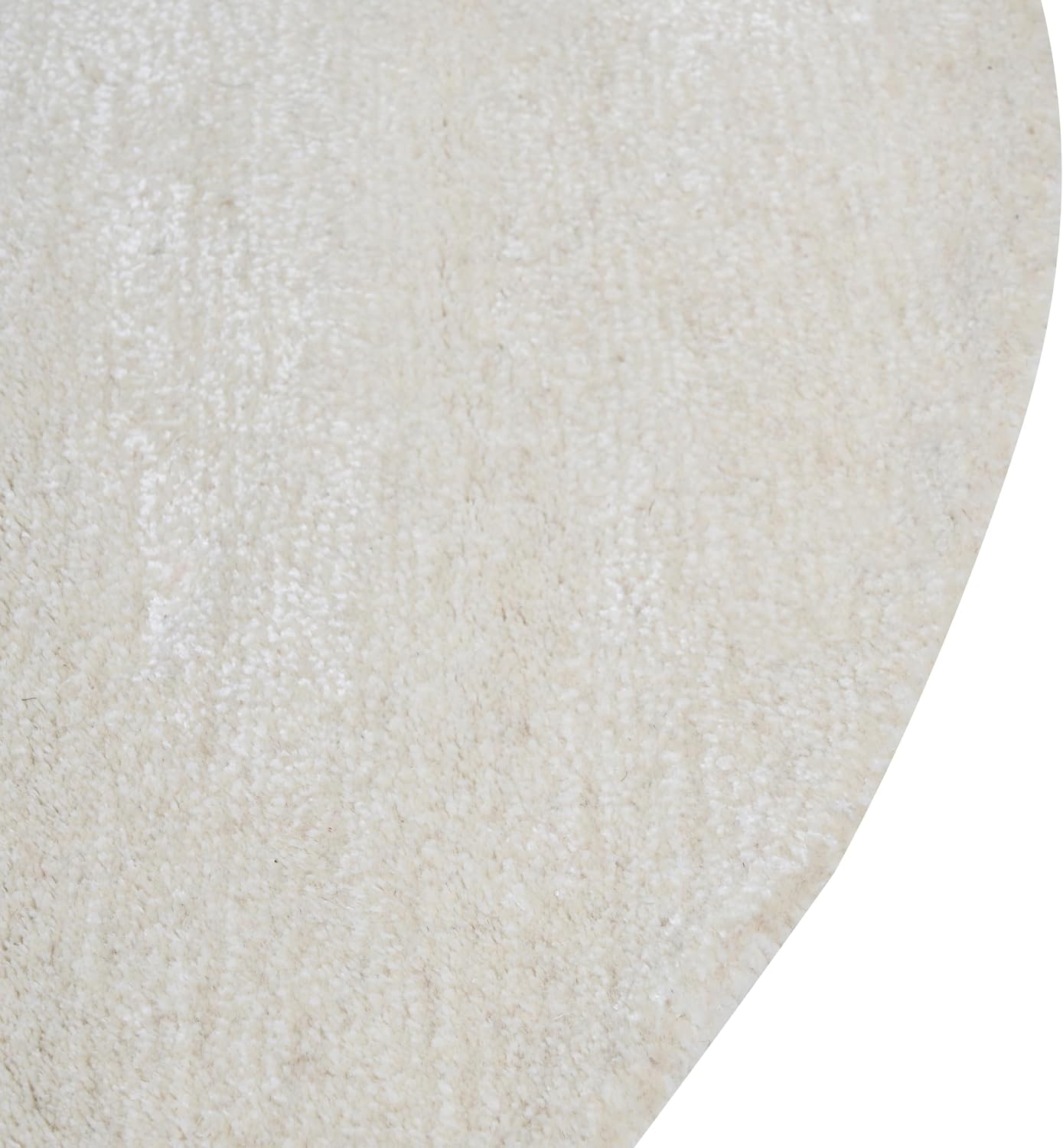 Alabaster Cream Curved Pebble Rug