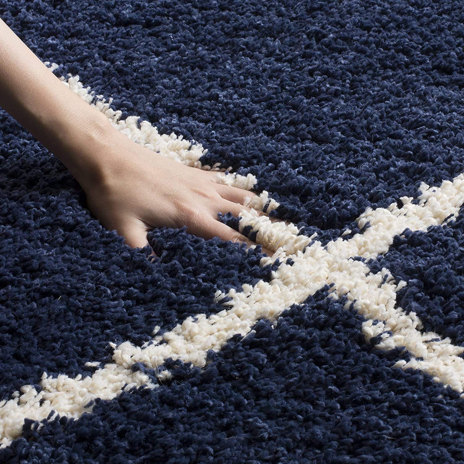 Diamond Pattern Blue Carpet & Rug
