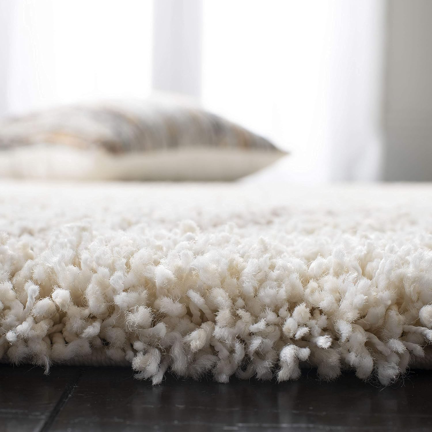 Concentric Diamond White Carpet & Rug
