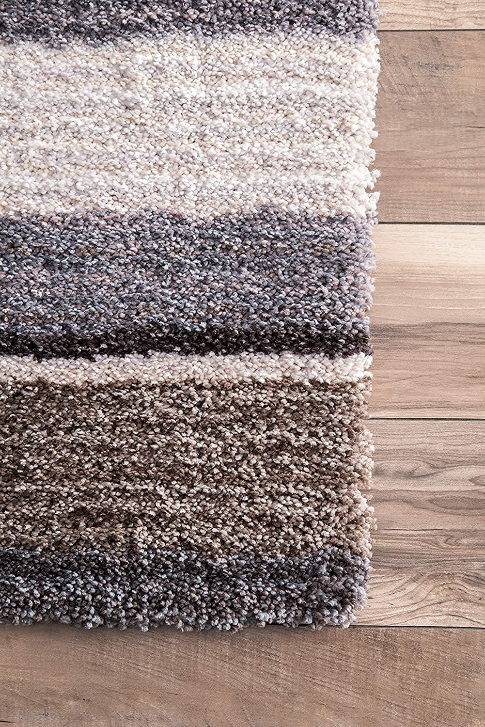 Grey & Beige Contemporary Living Room Carpet