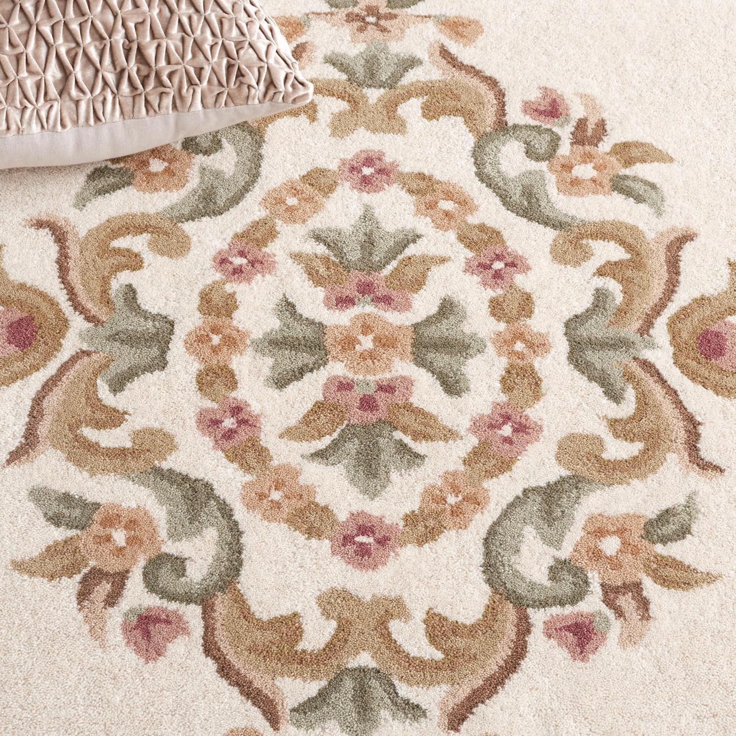 Ivory Floral Abushan Design Carpet & Rug