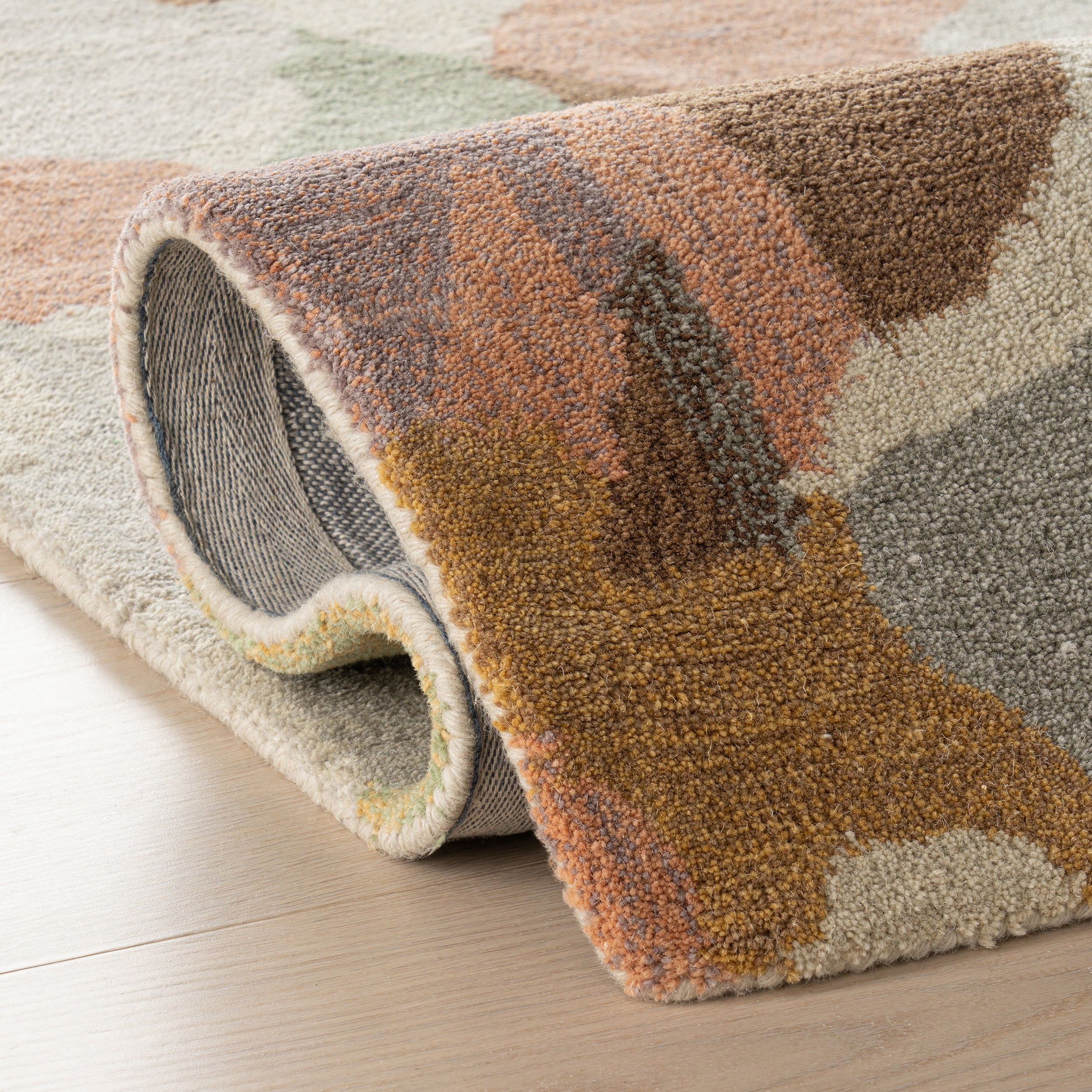 Multicolor Artisan Foliage Modern Rug