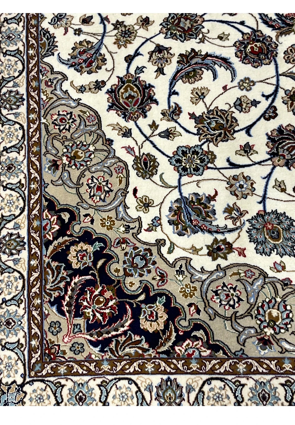 Hand Knotted Persian Isfahan Wool and Silk Medallion Rug