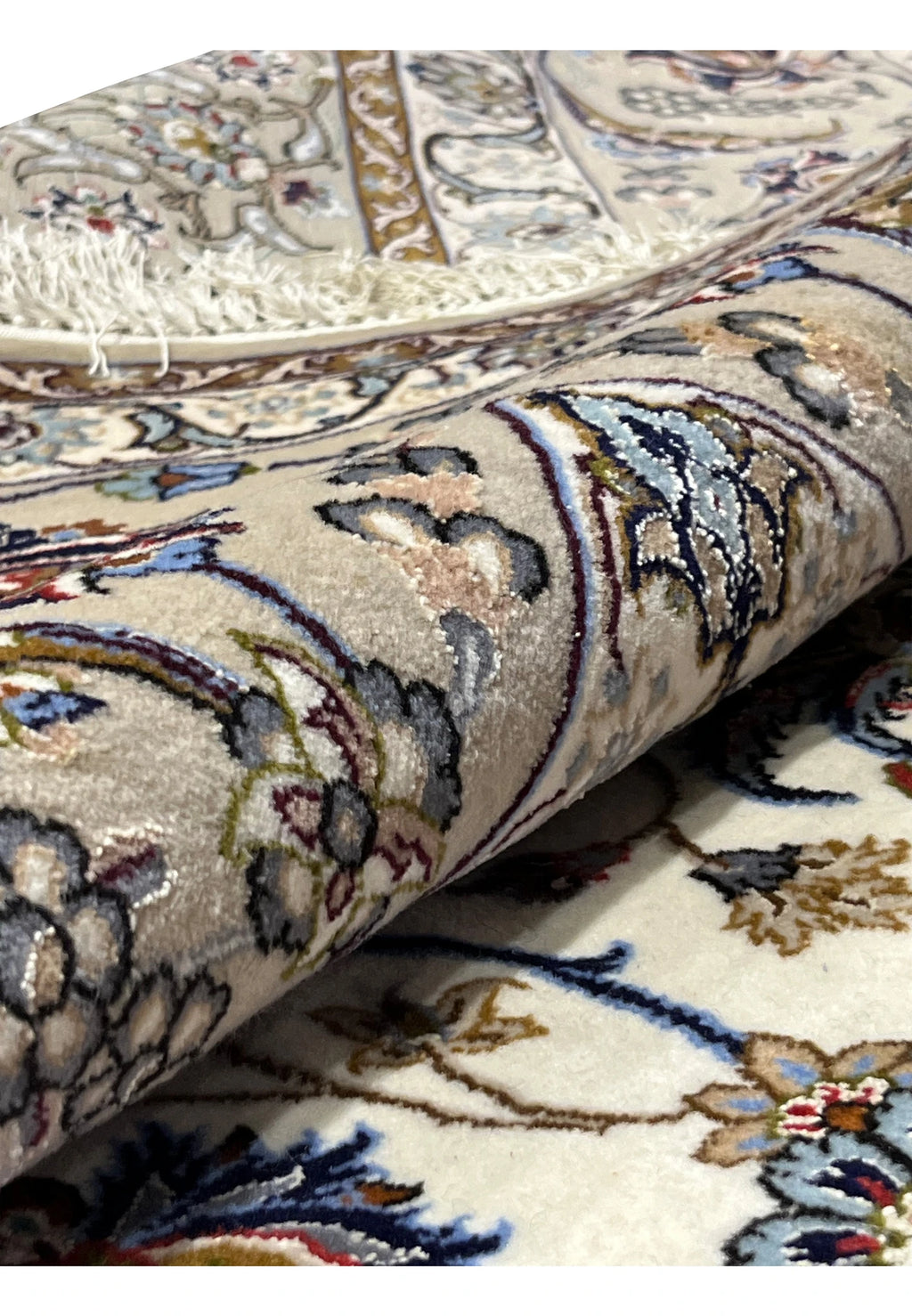 Hand Knotted Persian Isfahan Wool and Silk Medallion Rug