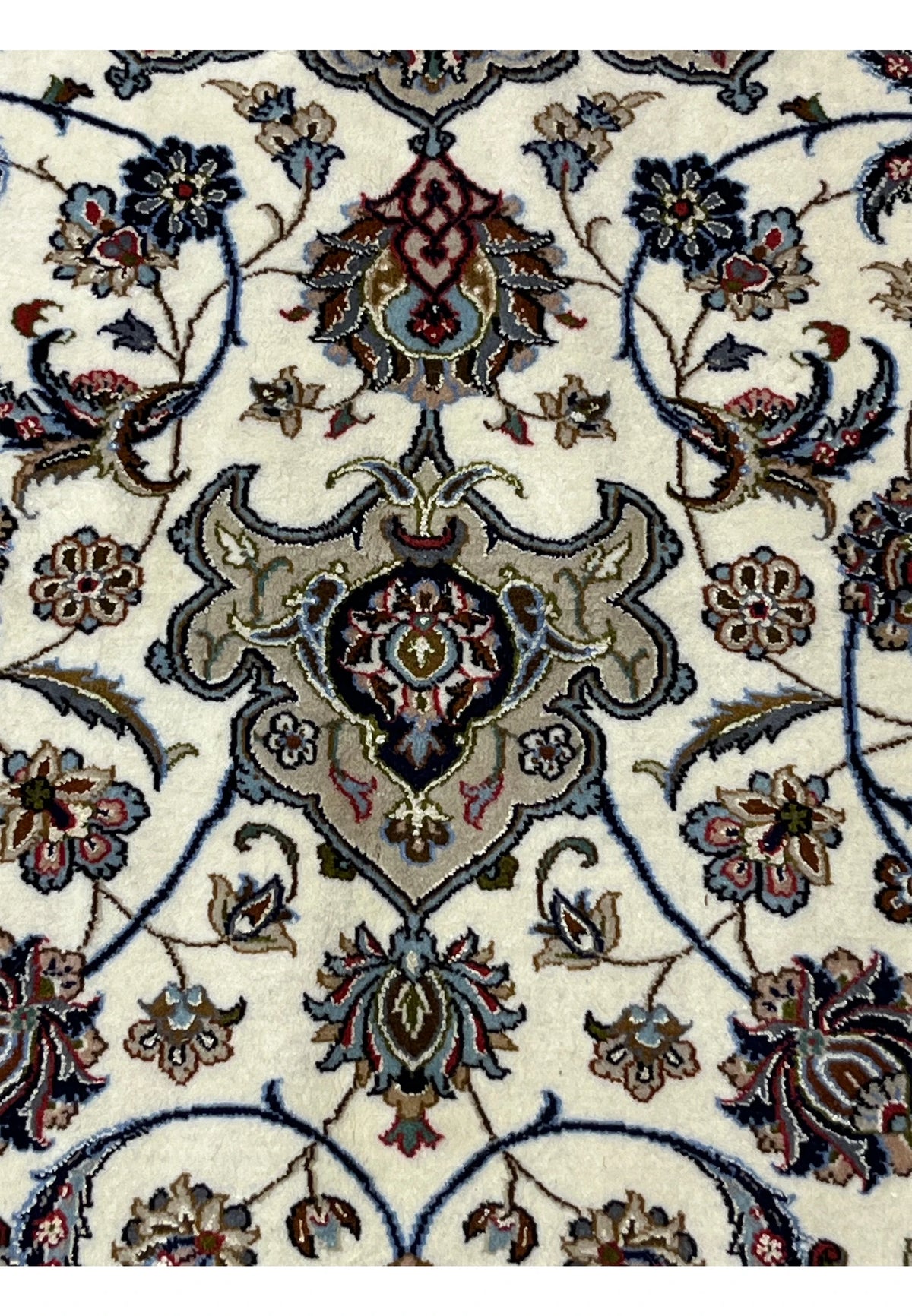 Hand Knotted Persian Isfahan Wool and Silk Medallion Rug