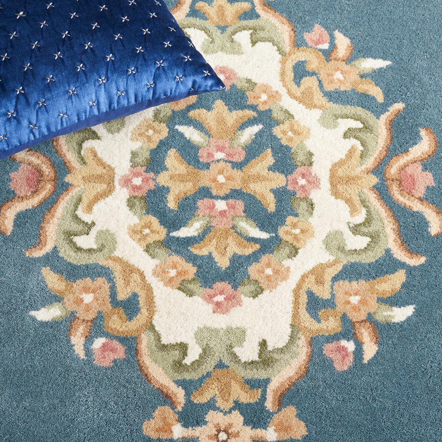 Blue Elegant Abushan Floral Carpet & Rug