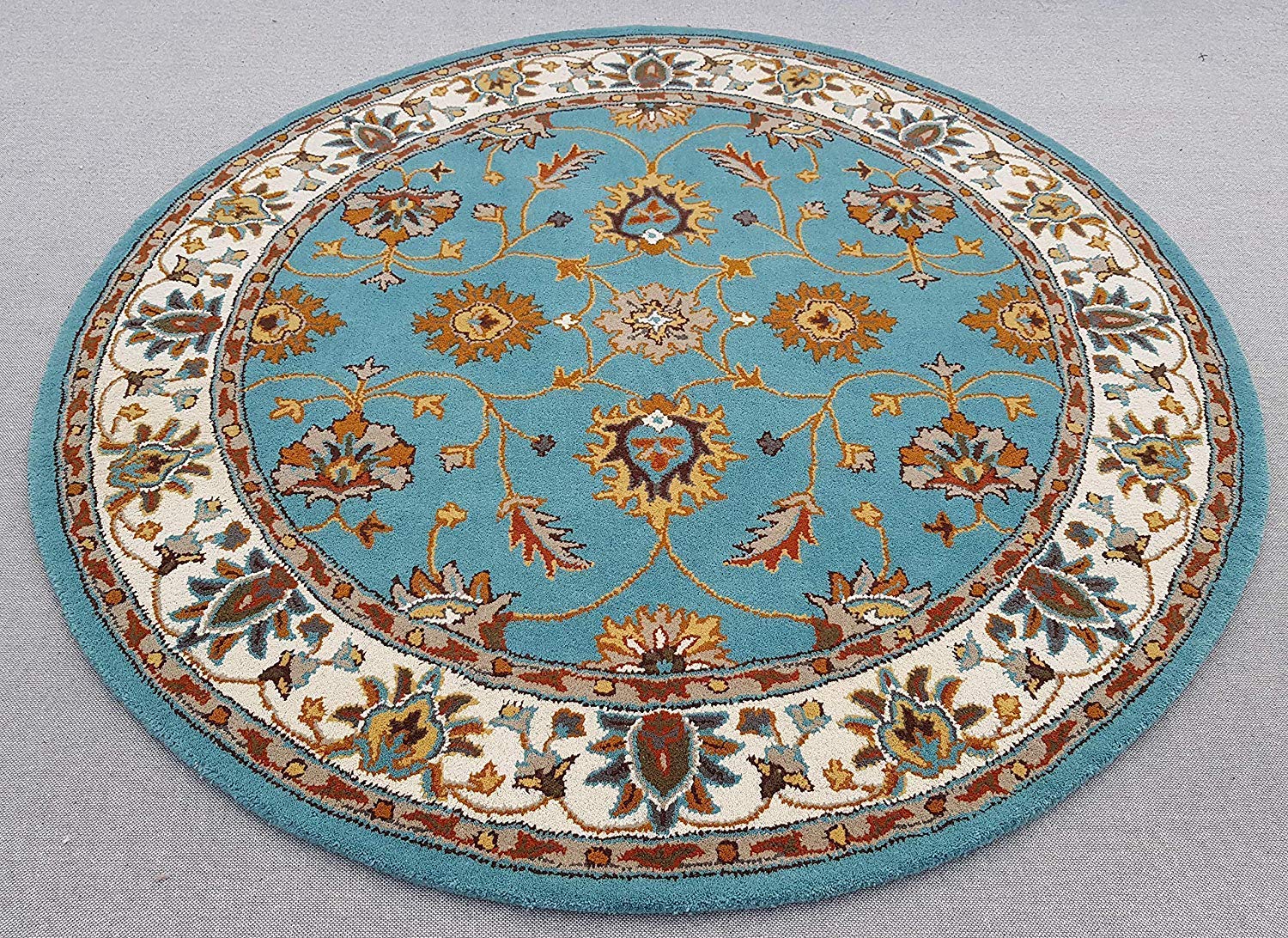 Export Quality Handmade Floral Woollen Round Carpet for Living Room