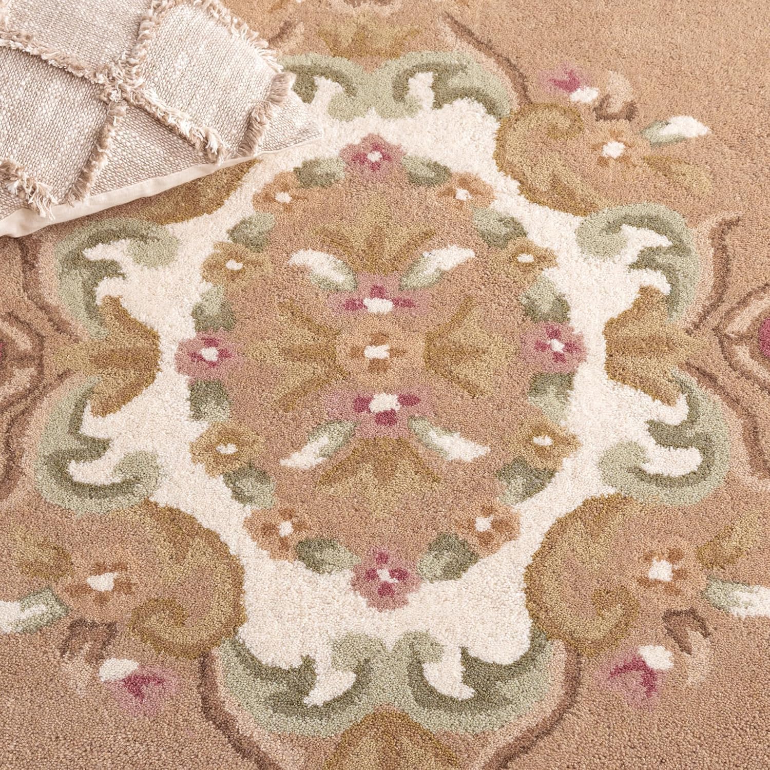 Timeless Regal Persian Style Carpet & Rug